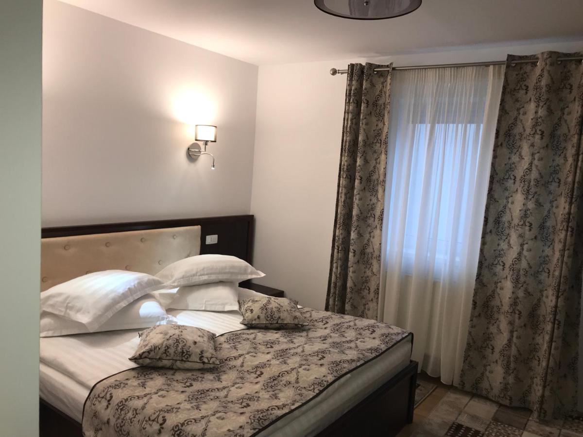 Casa Pino Ξενοδοχείο Μπρασόβ Εξωτερικό φωτογραφία