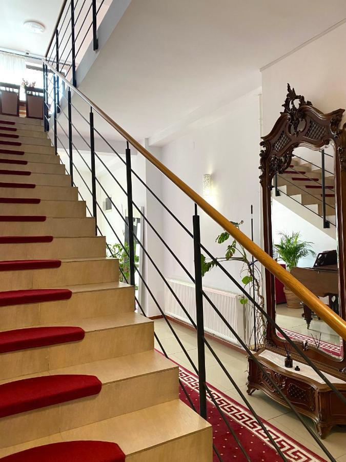 Casa Pino Ξενοδοχείο Μπρασόβ Εξωτερικό φωτογραφία