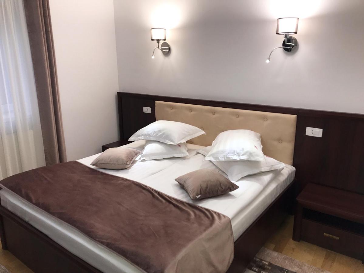Casa Pino Ξενοδοχείο Μπρασόβ Εξωτερικό φωτογραφία